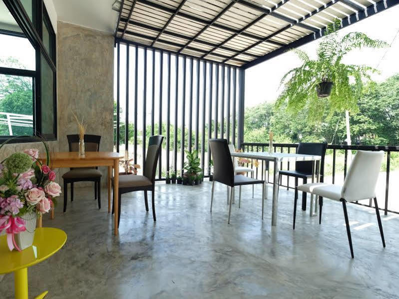 Privacy Residence Lop Buri Exterior foto